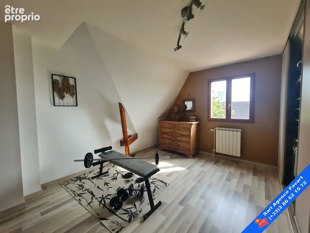 Pavillon familial dans un quartier résidentiel proche des écoles - photo 11