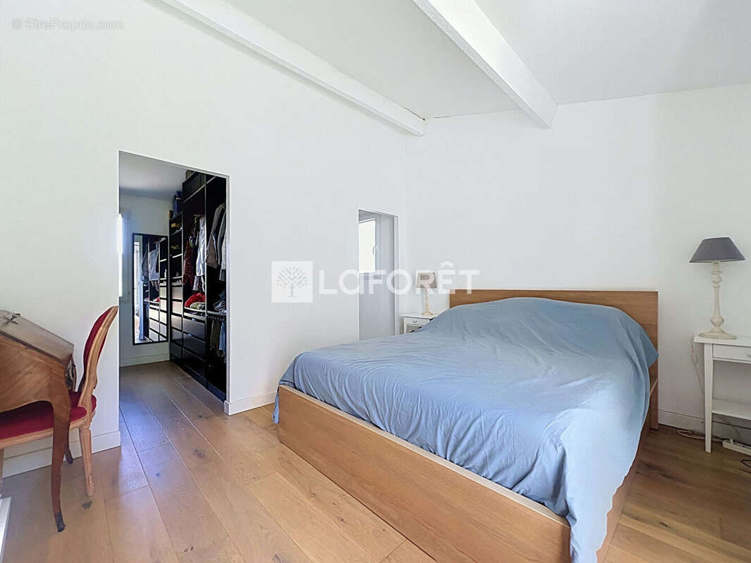Maison Auriol 7 pièce(s) 170 m2 - photo 14