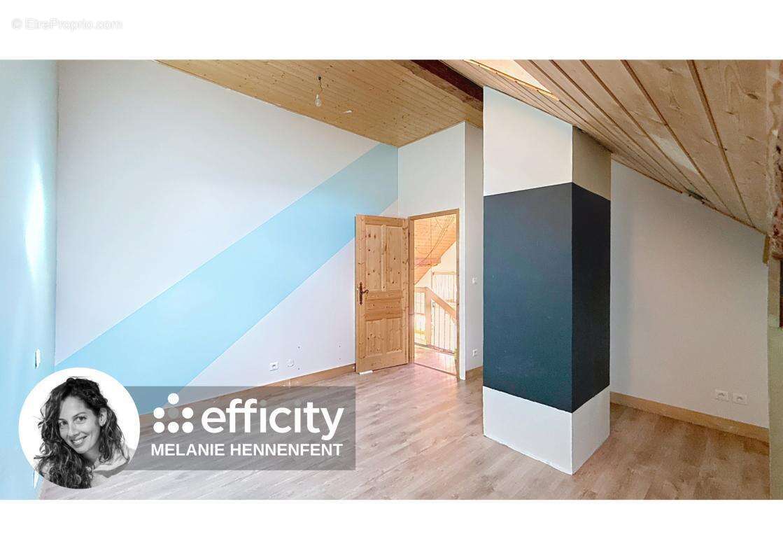 Appartement à AMANCY