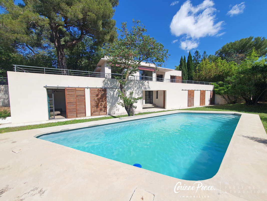 Maison à NIMES