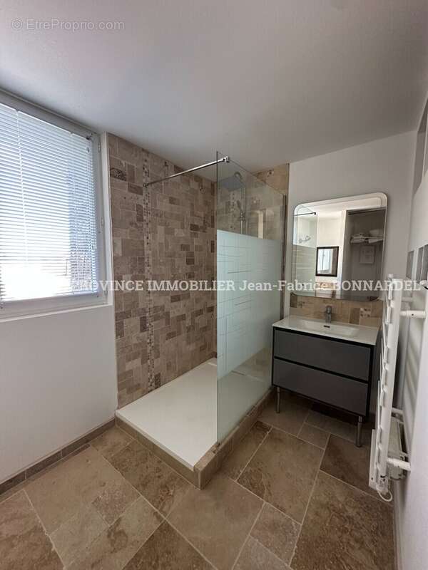 Maison à CHANTEMERLE-LES-GRIGNAN