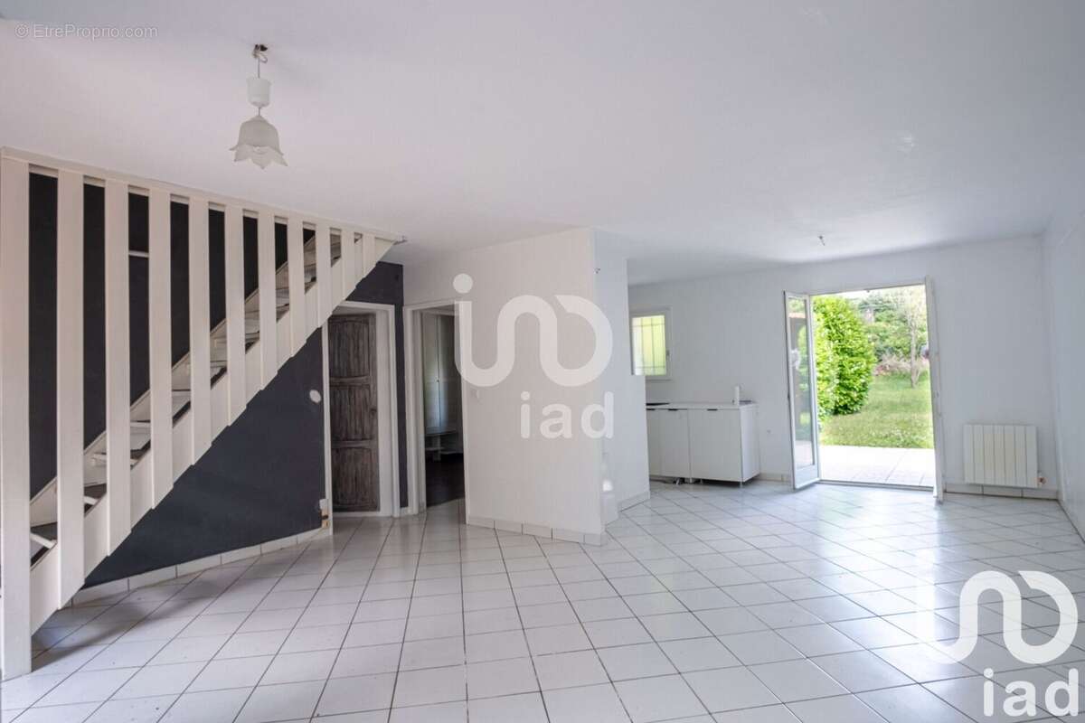 Photo 3 - Maison à VULAINES-SUR-SEINE
