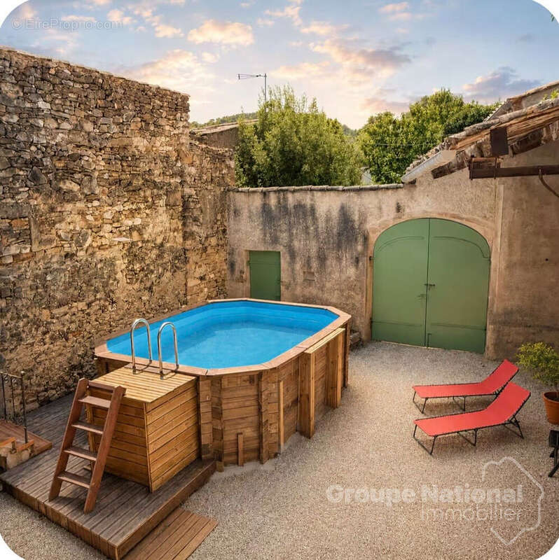 Maison en pierres de 130m2 sur 313m2 de terrain à Cornillon - photo 3