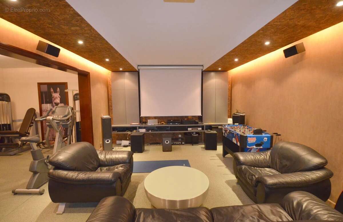 Maison à LOUVECIENNES