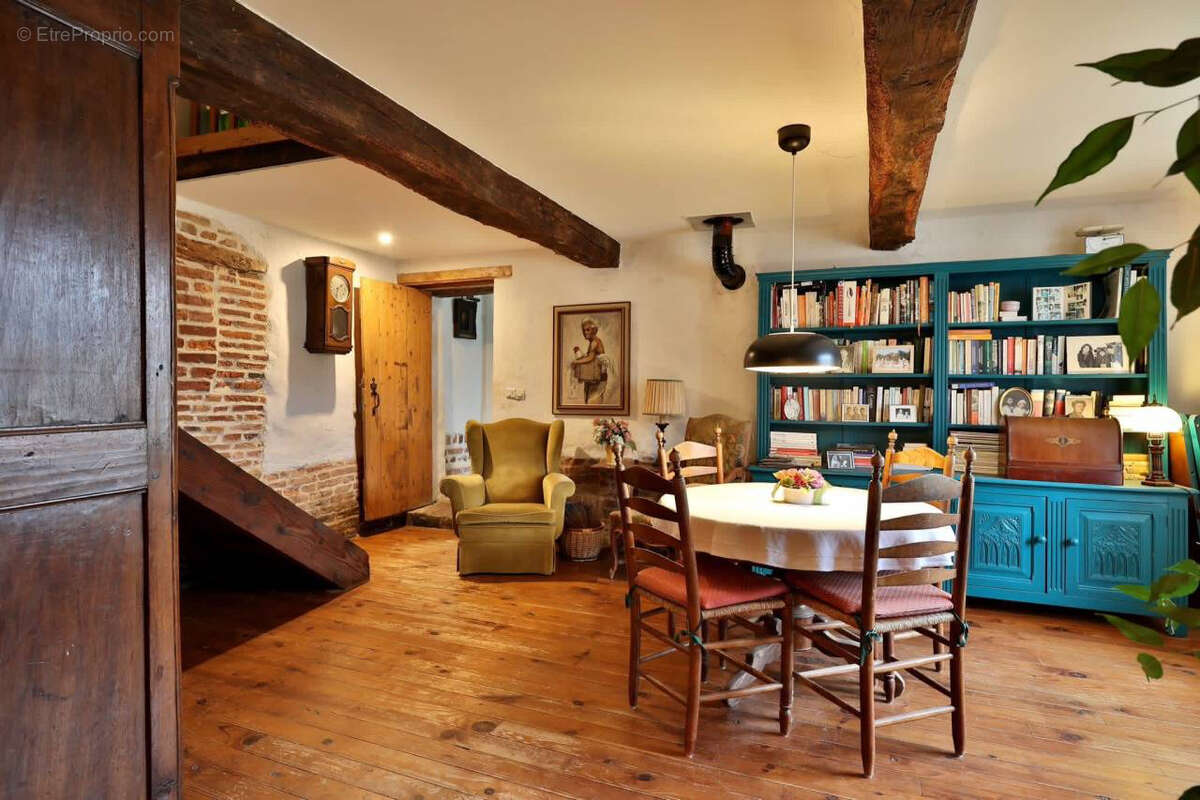 Maison à VILLEFRANCHE-SUR-SAONE