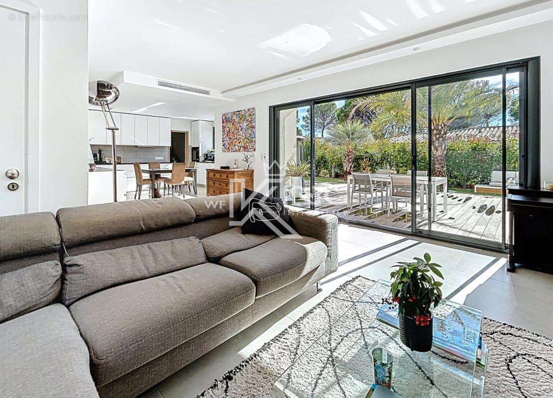 Maison à SAINT-RAPHAEL