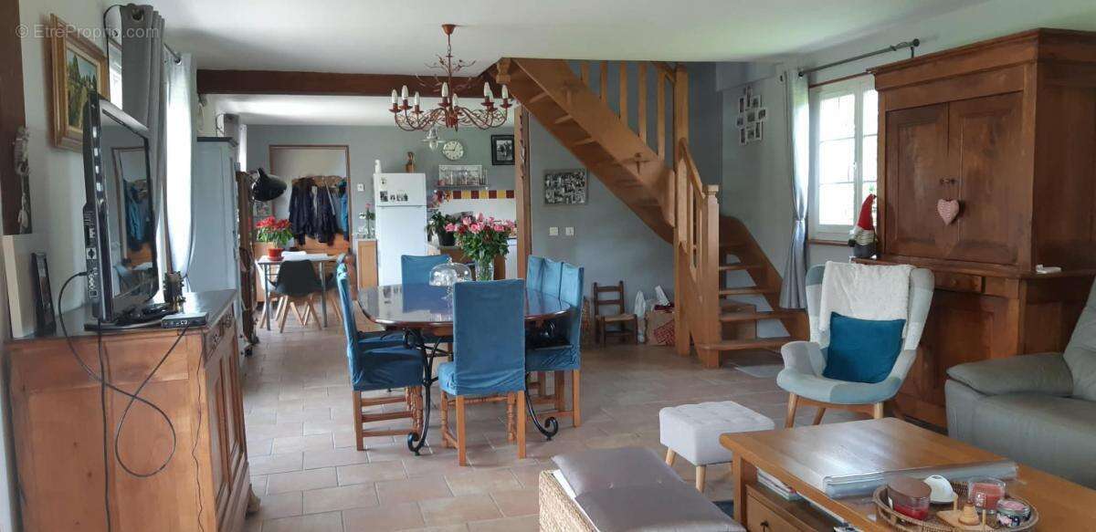 Maison 130 m² à Tordouet  - photo 9