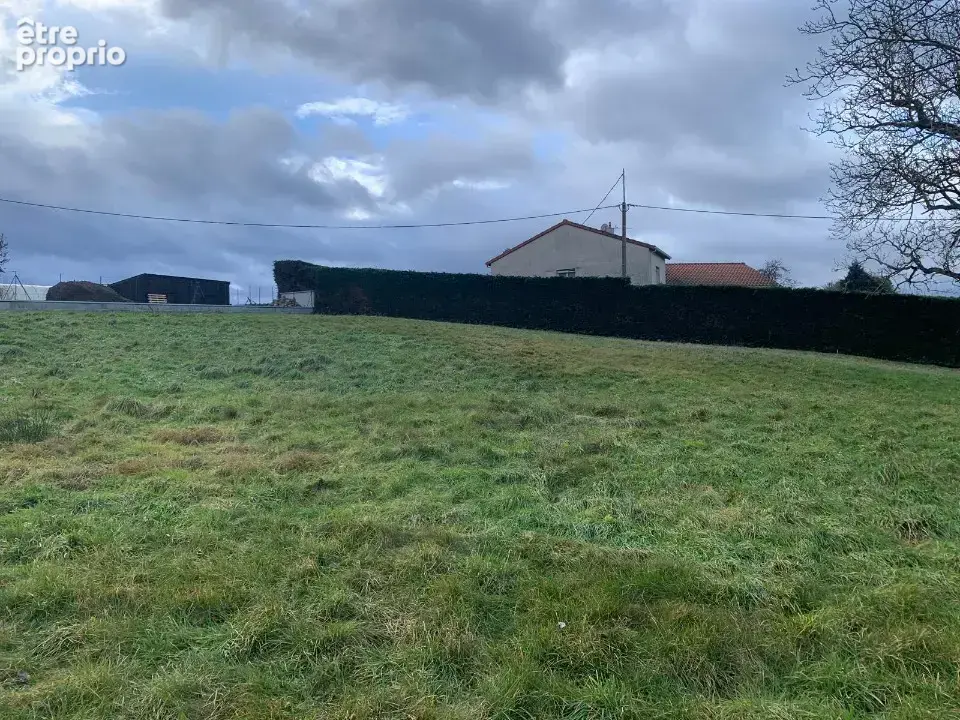 Terrain 850 m² à vendre à Monistrol-Sur-Loire (43120) - photo 2