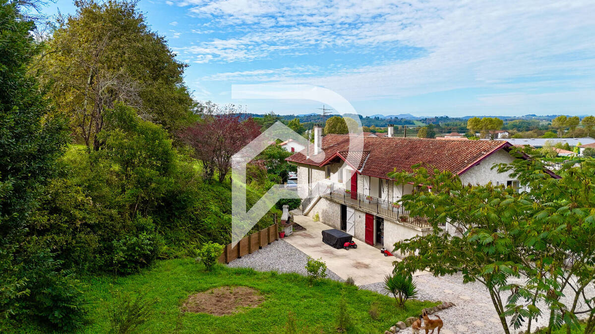 Maison à PEYREHORADE