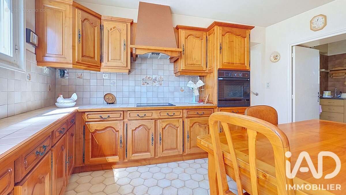 Photo 2 - Maison à COUSSEGREY