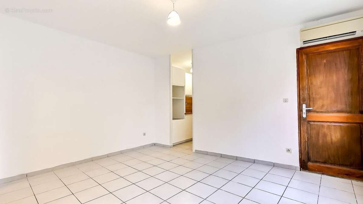Maison 80 m² à Manduel  - photo 2