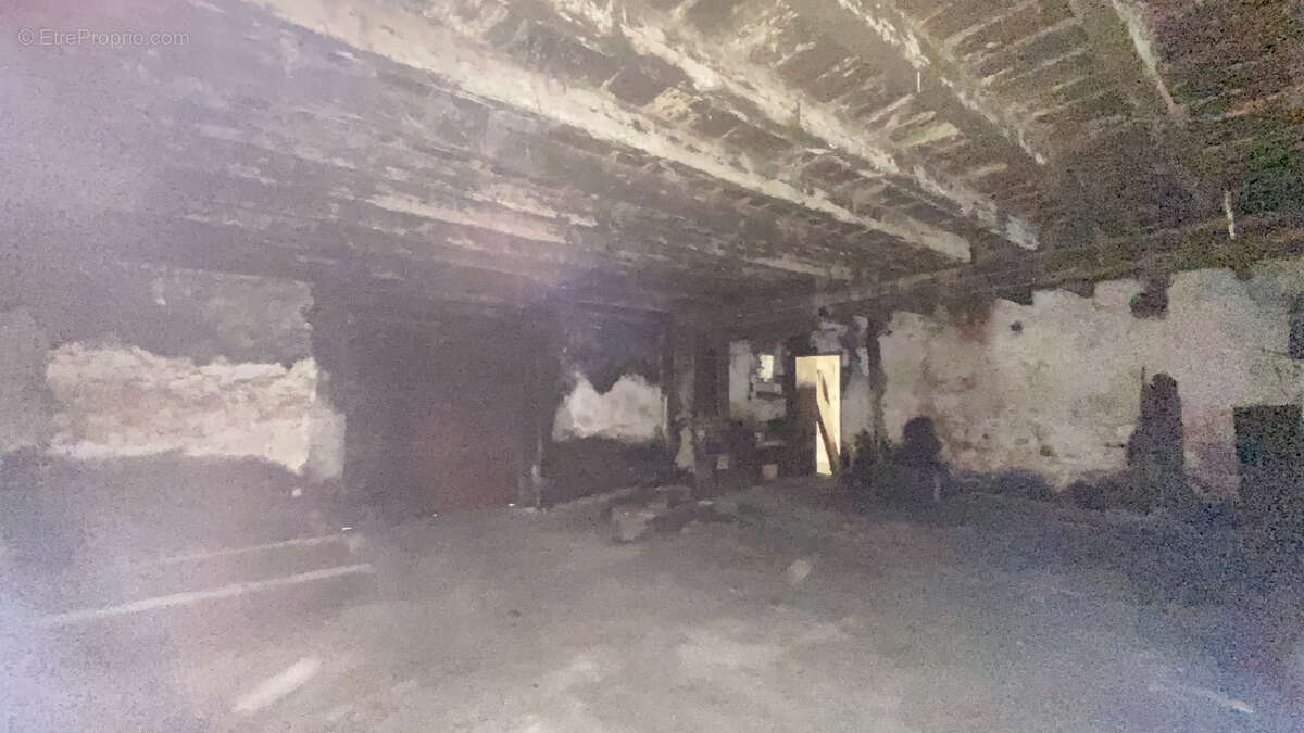 Maison à CHENAC-SAINT-SEURIN-D&#039;UZET