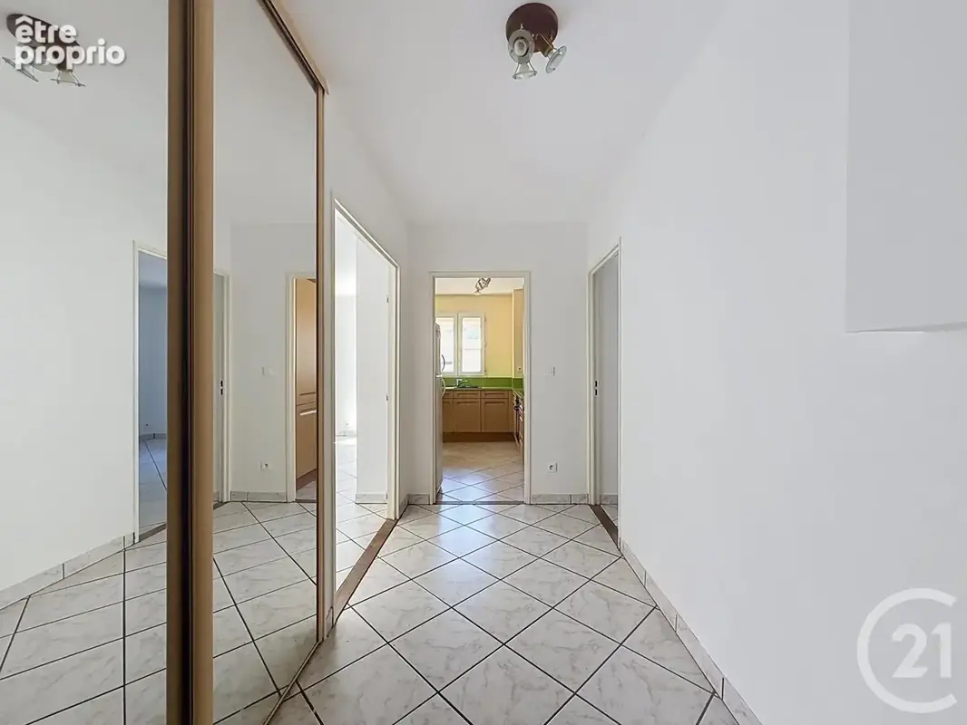 Appartement 4 pièces 74 m² à vendre à Chartres (28000) - photo 12
