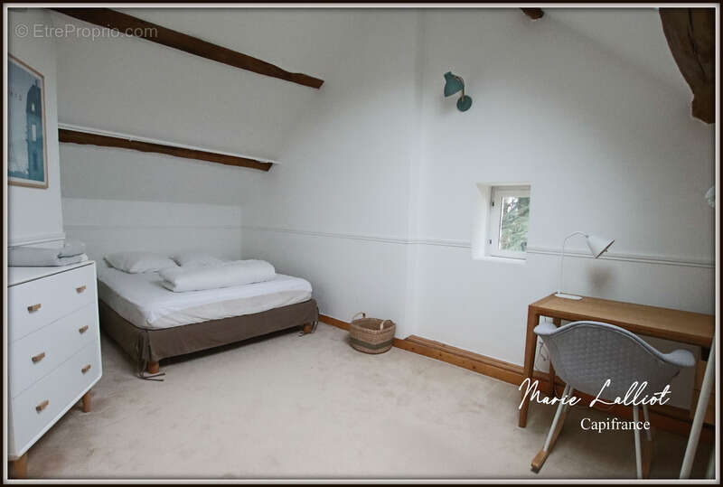 Propriété Pierres apparentes, 242m², 5 chambres, Dortoir enfant et mezzanine, Loiret, Piscine, Jacuzzi, Terrain de tennis, Garag - photo 15