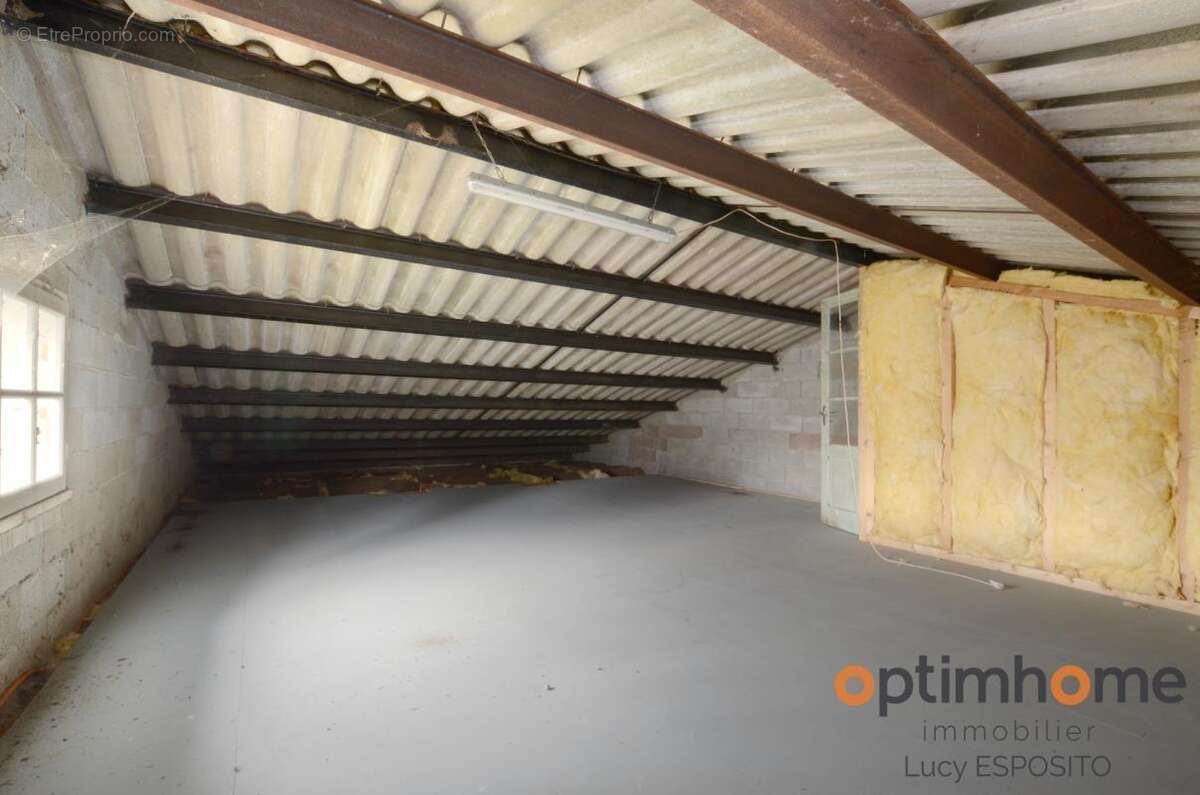 Propriété de 4 chambres au bord de la rivière à vendre - photo 22