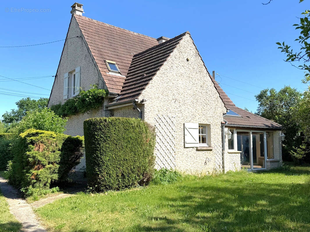 Maison à SENLIS