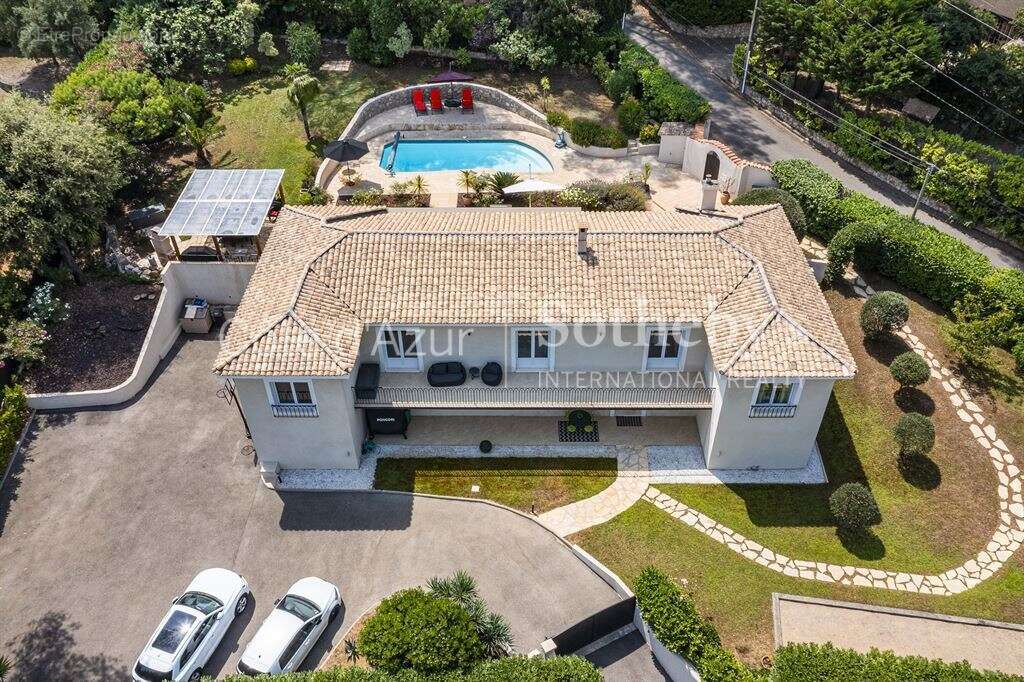 Maison à MOUGINS