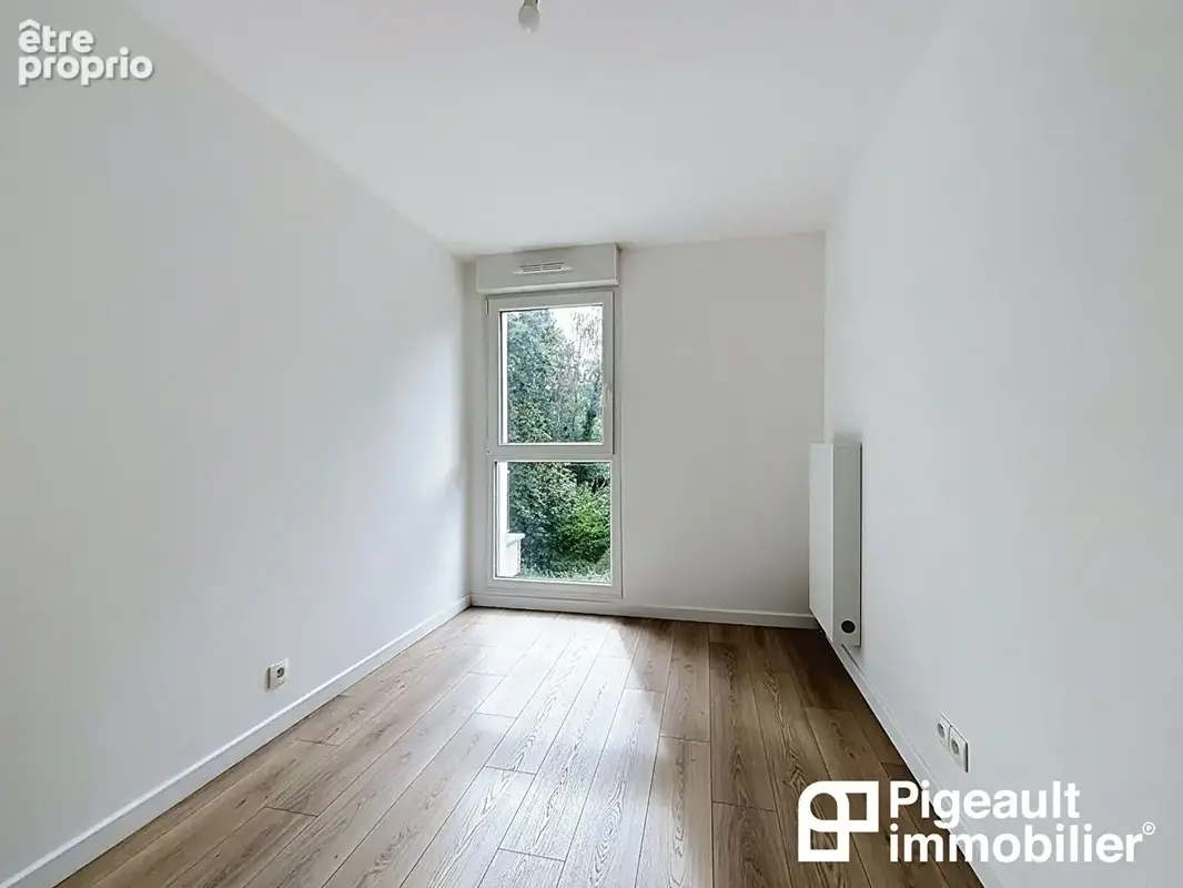 Appartement T3 à vendre - Rennes quartier Longs Champs - Garage - Balcons - Cave - Vue sur verdure - photo 6