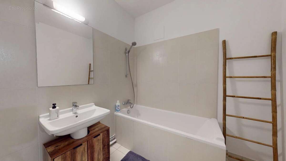 Appartement à VERSAILLES