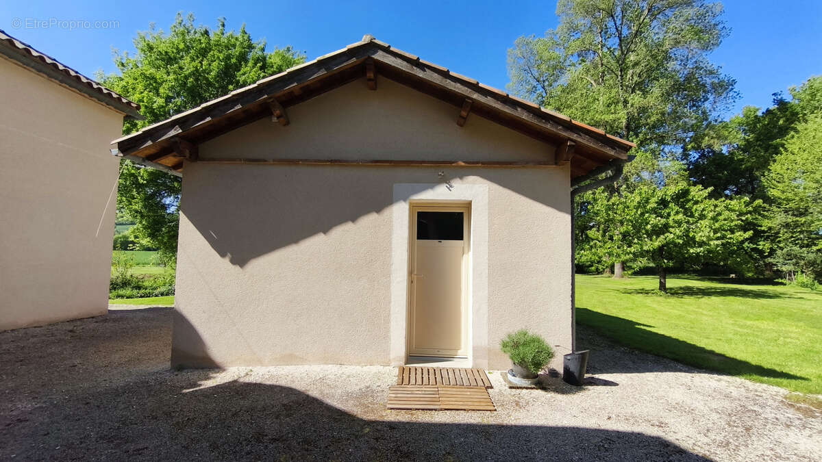 Maison à BAGAT-EN-QUERCY