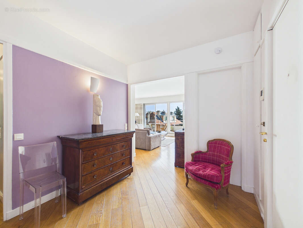 Appartement à SAINT-CLOUD