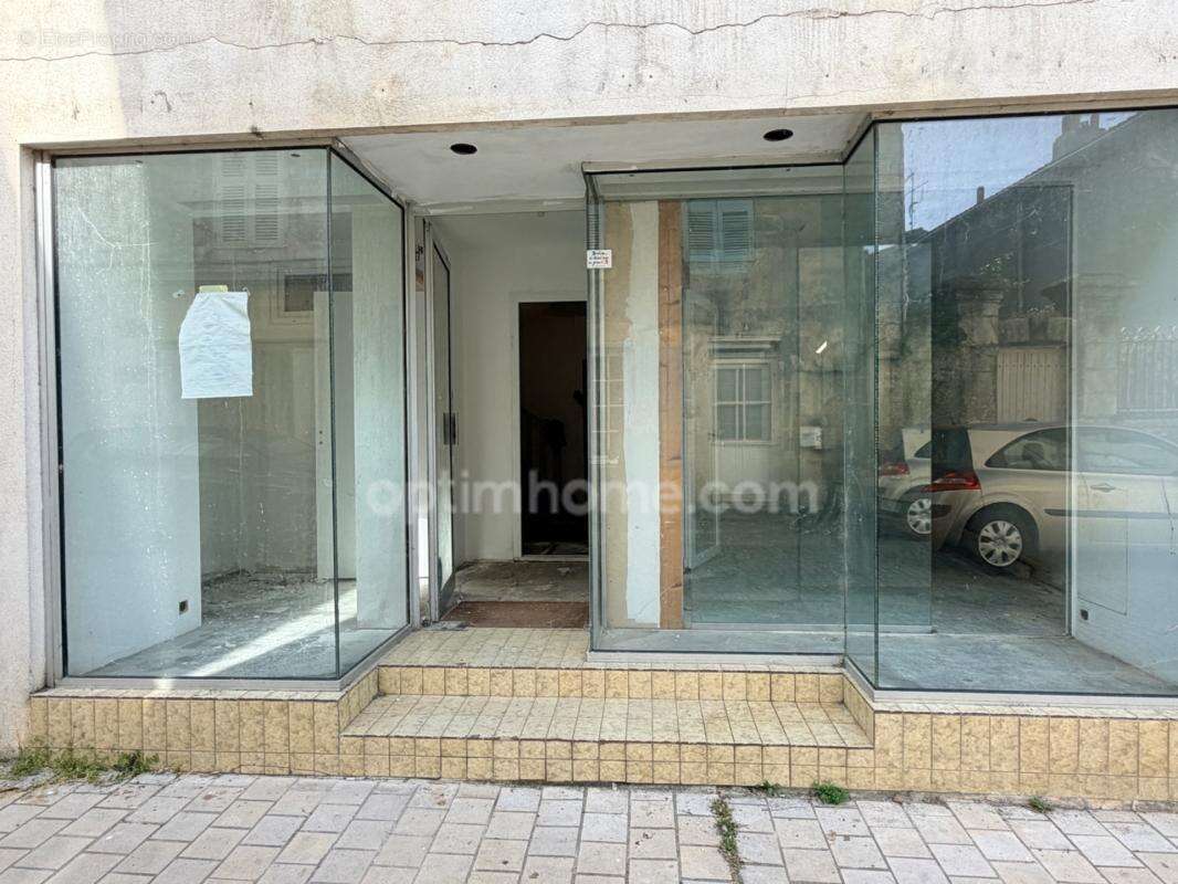 Immeuble de rapport clé en main en plein centre de marans  17230 - photo 7