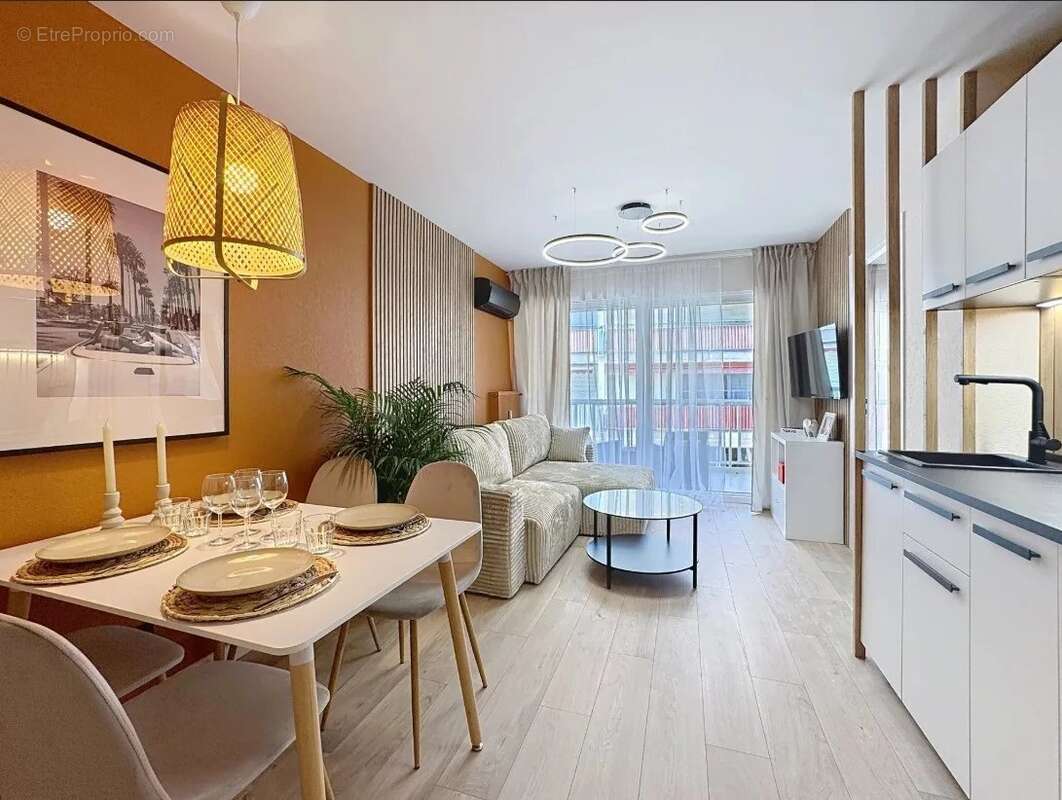 Appartement à CANNES