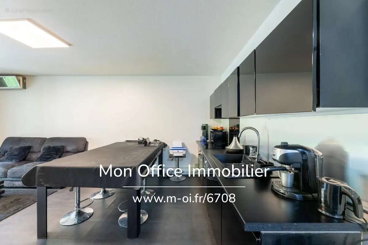 Appartement à MARSEILLE-9E