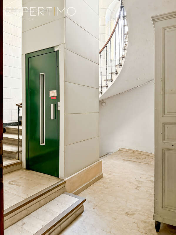 Appartement à LUNEL