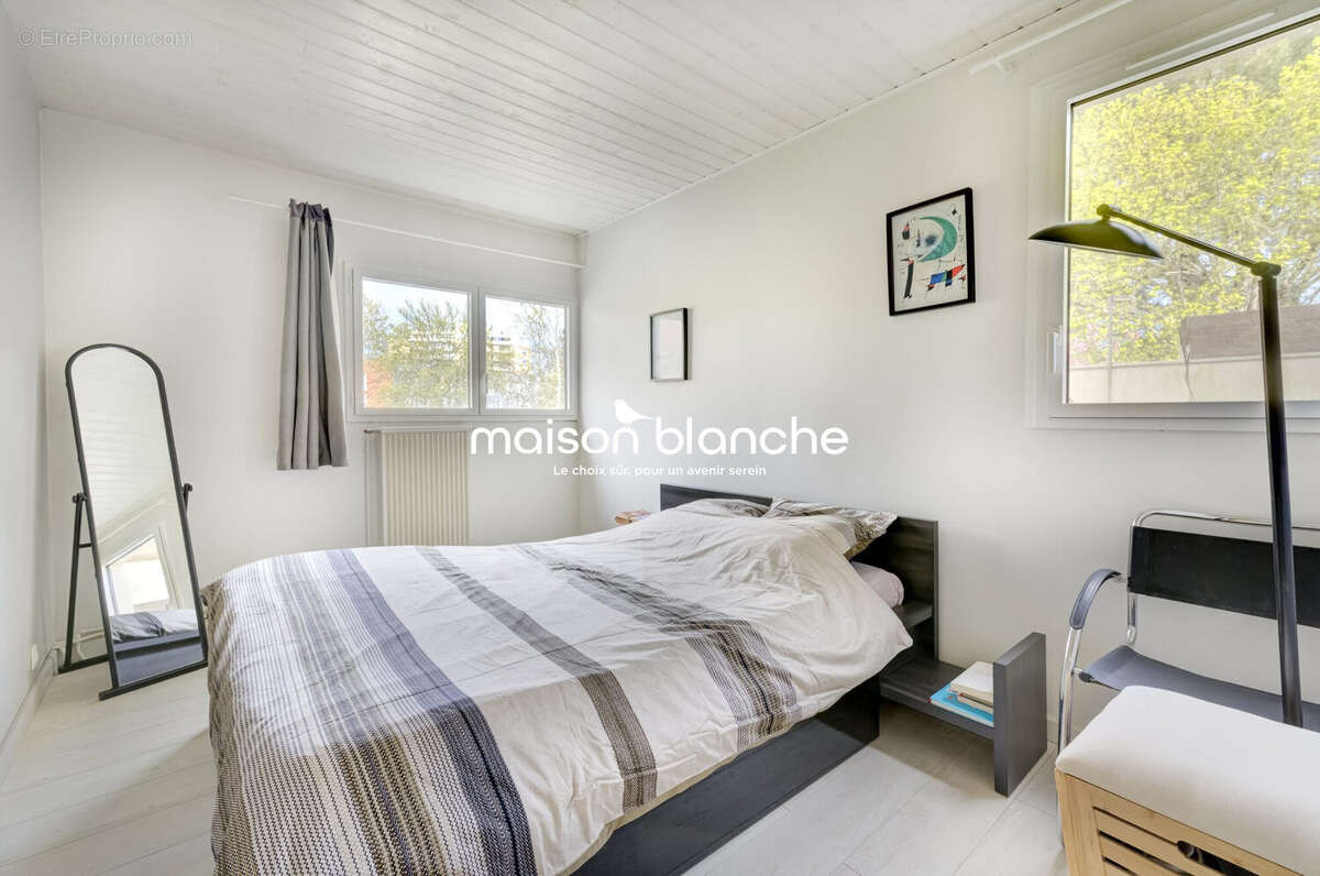 Appartement 81 m² à Angers  - photo 5