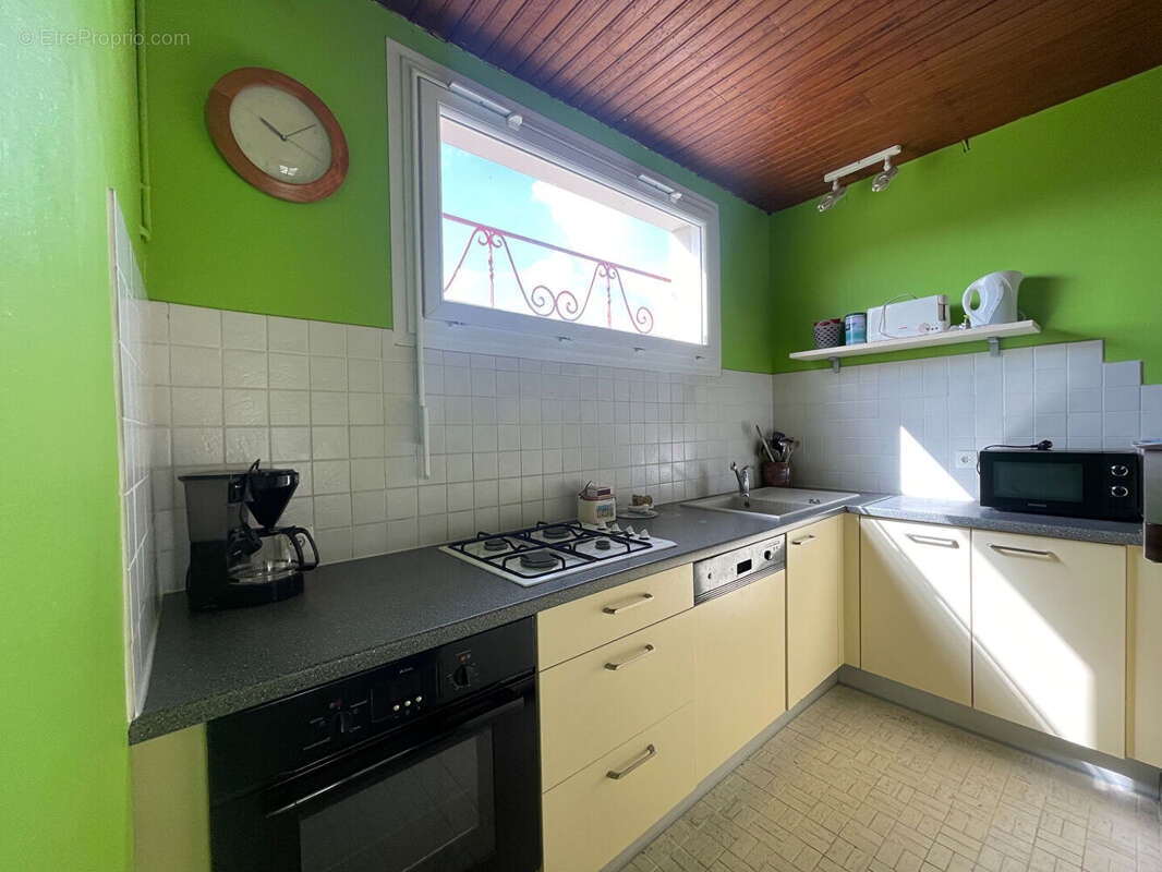 Maison à LA BREE-LES-BAINS
