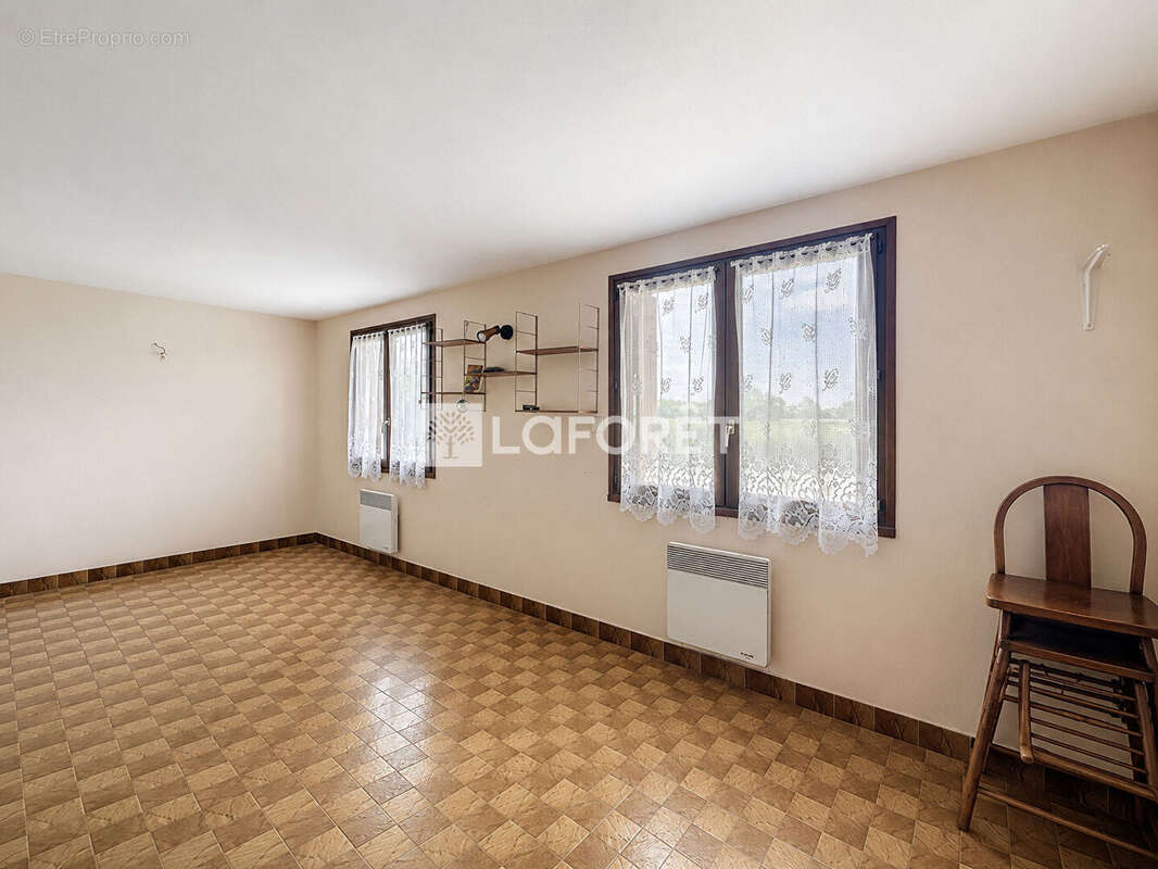 Maison à vendre Ambérieux En Dombes 6 pièce(s) 151.71 m2 - photo 13