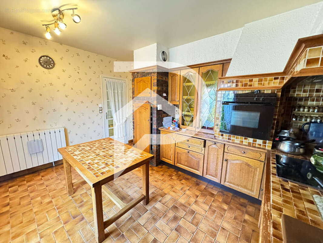 Maison à MEZIERES-SUR-SEINE