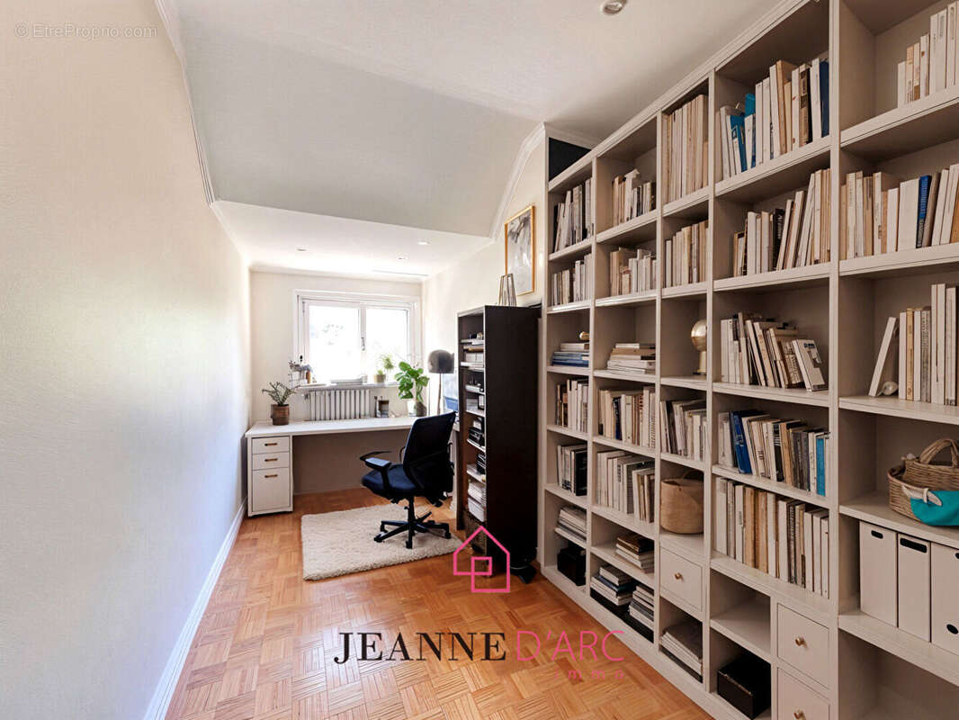 Maison à BOIS-GUILLAUME