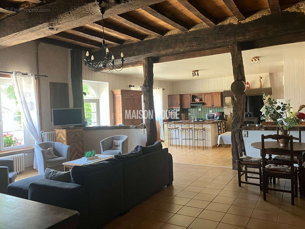 VAL D'ARGUENON - Élégante propriété du XVIème siècle avec vue sur l'Arguenon - photo 12