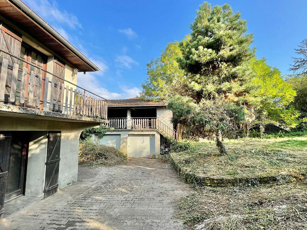 Maison à BOURGOIN-JALLIEU