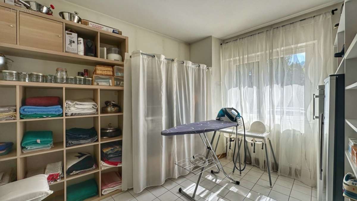 Maison à SAINT-BUEIL