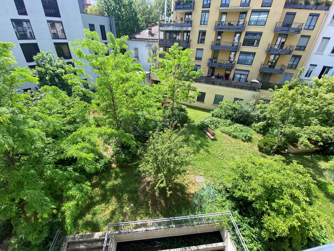 Appartement à LYON-9E