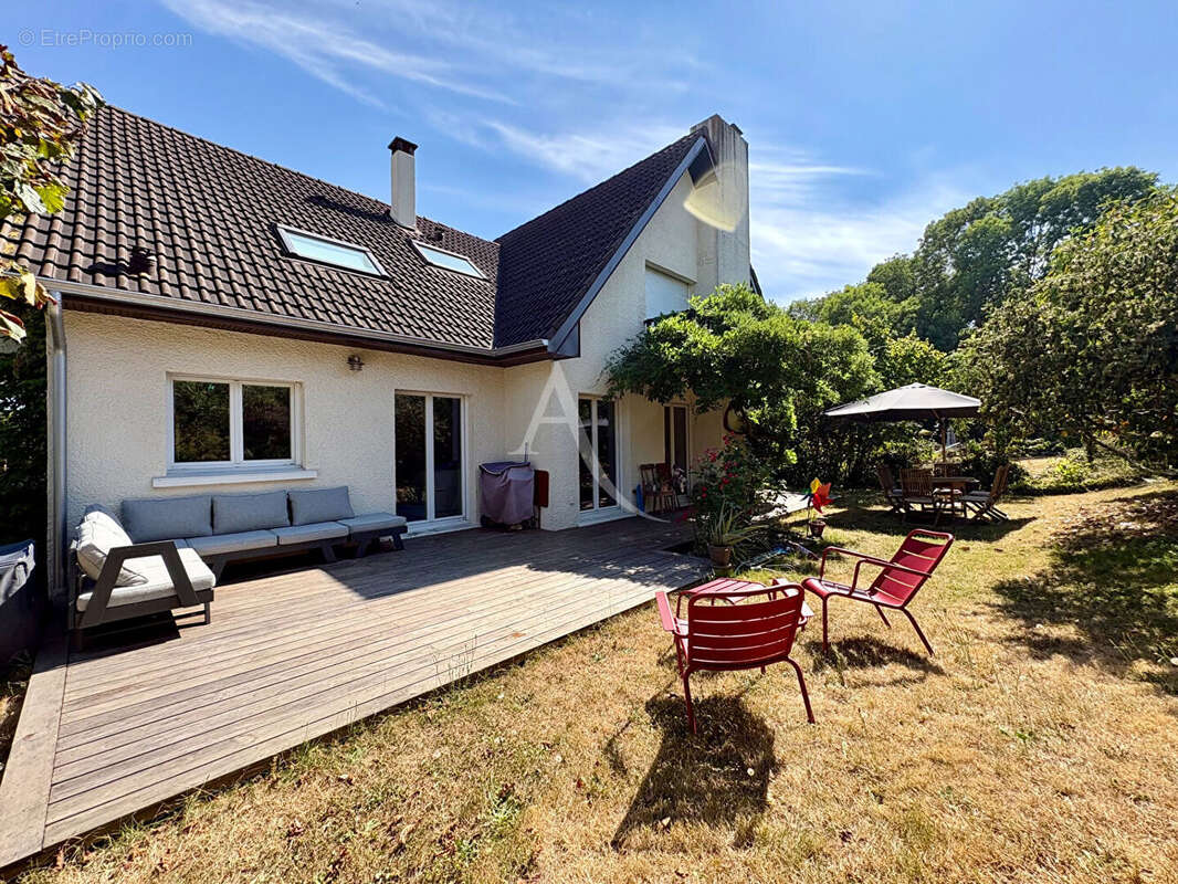 Maison Bures Sur Yvette 162.20 m2 - photo 2