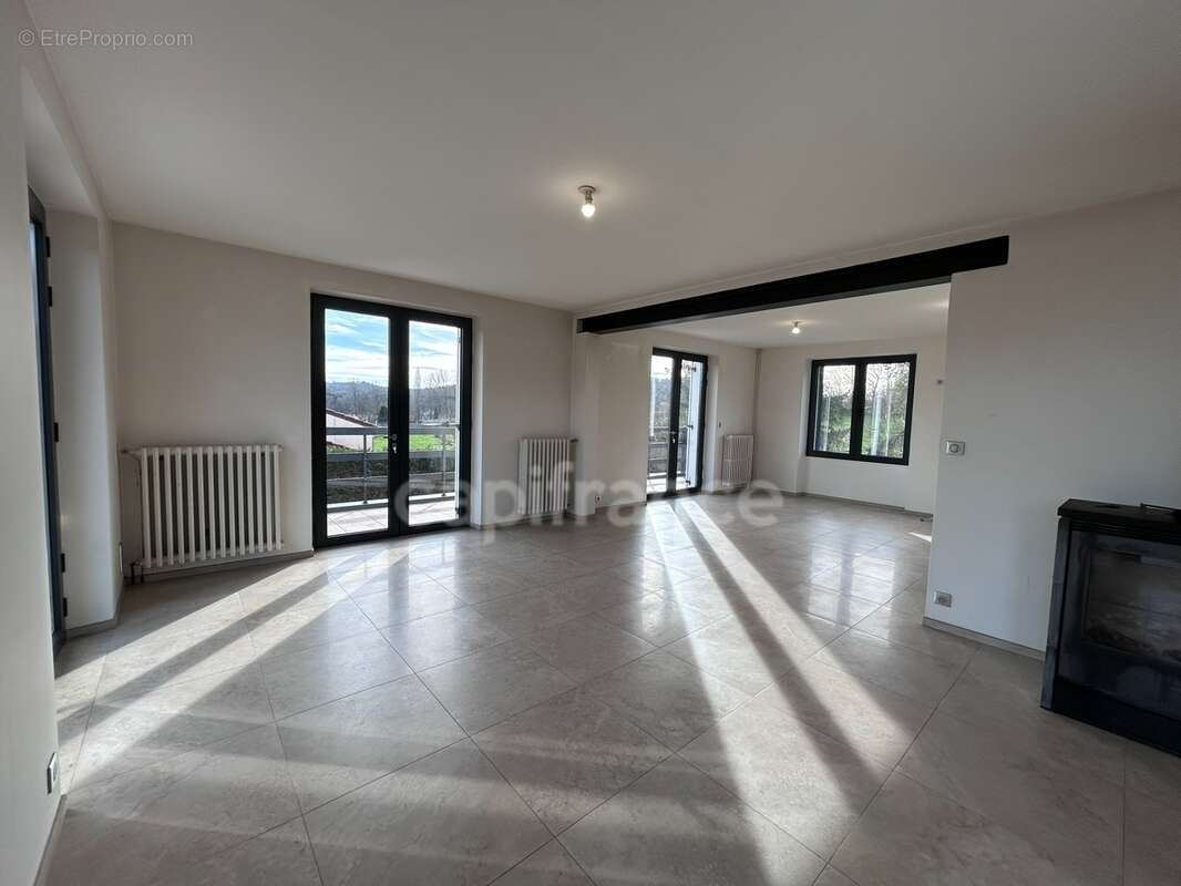 Maison à vendre 5 pièces CORGNAC SUR L'ISLE (24) - photo 5
