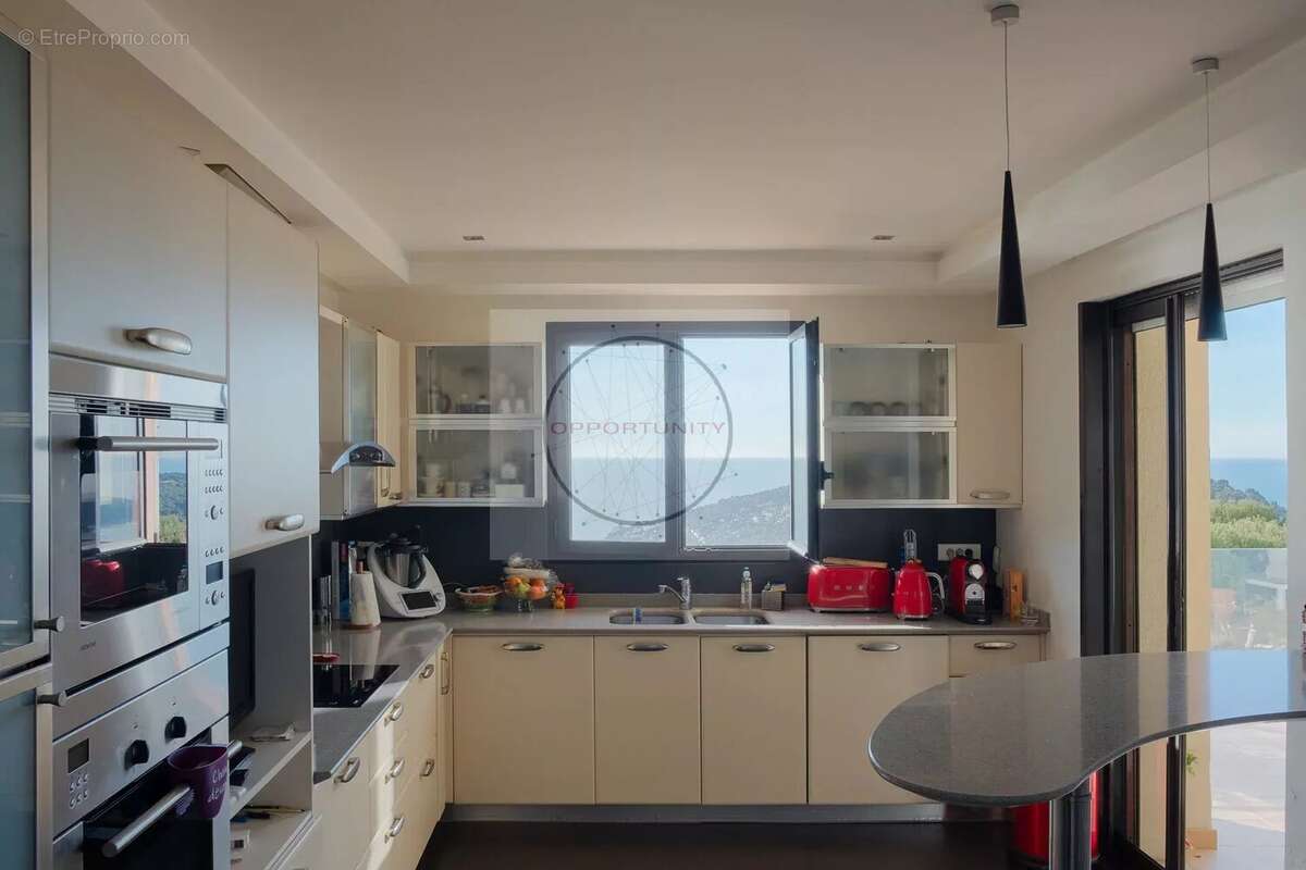 Appartement 220 m² à Villefranche-Sur-Mer  - photo 12