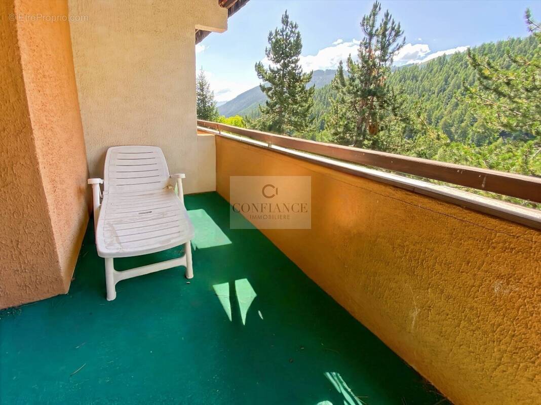 Appartement à SAINT-ETIENNE-DE-TINEE