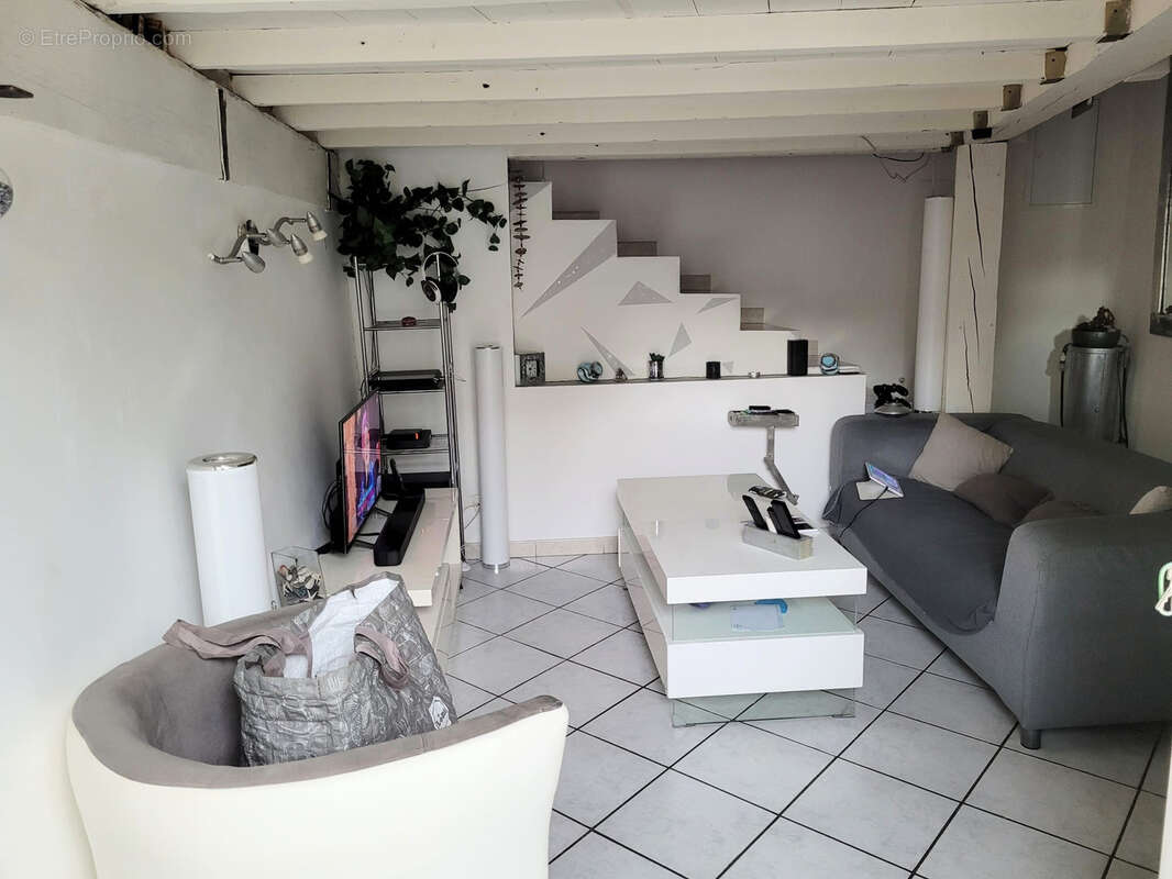 Maison à DIONS