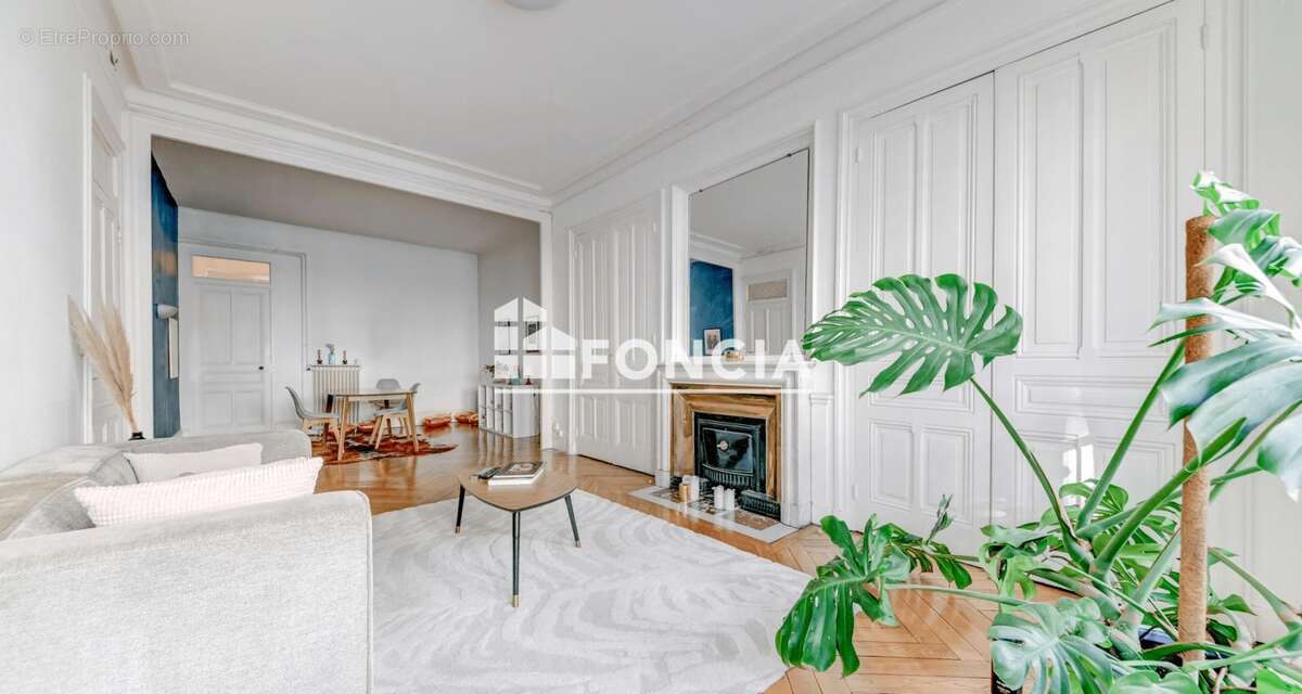 Appartement à LYON-7E