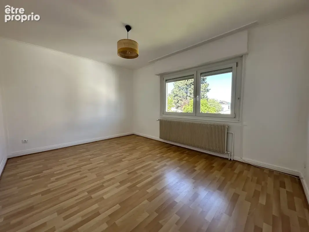 Maison aux allures modernes dans un cadre verdoyant - photo 7