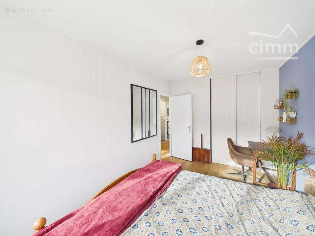 Maison à ECHIROLLES