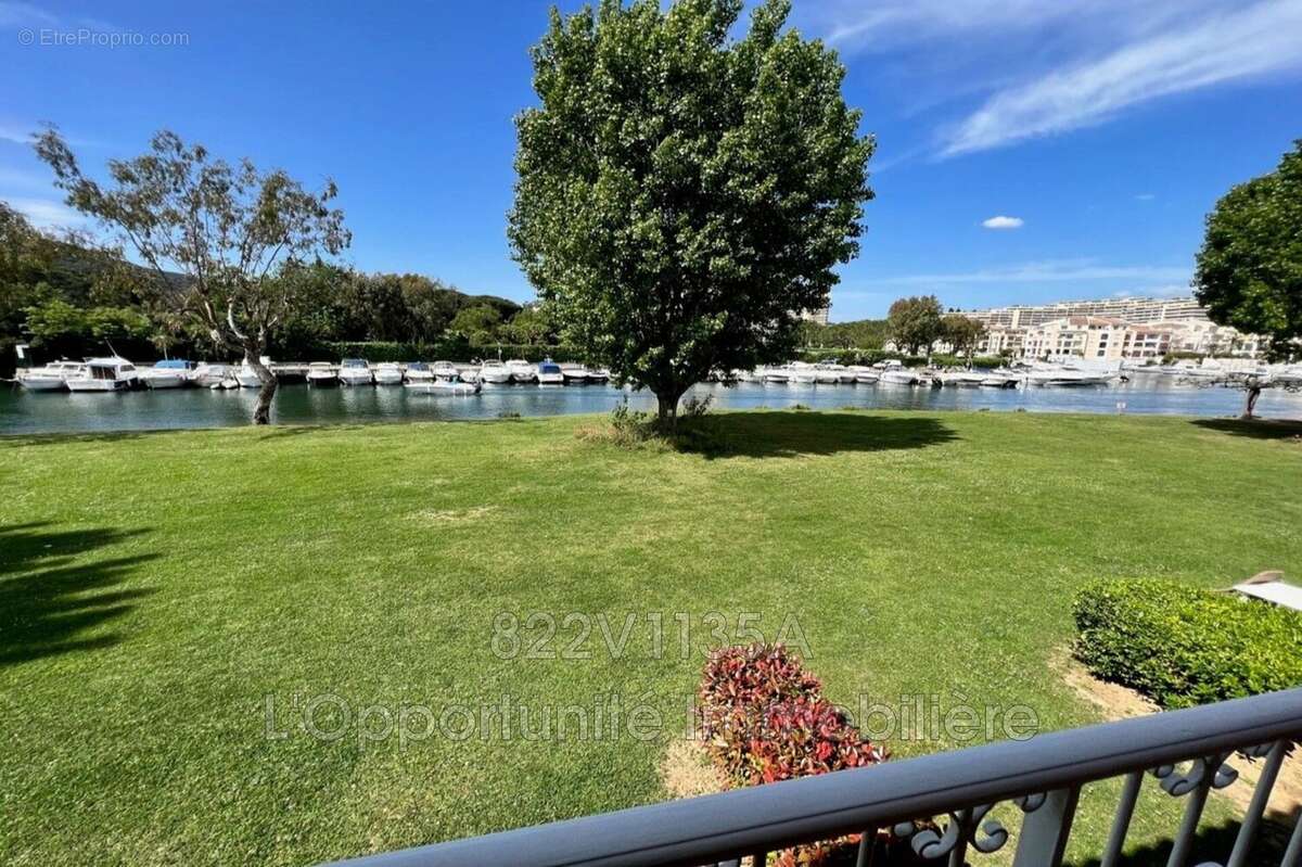 Appartement à MANDELIEU-LA-NAPOULE