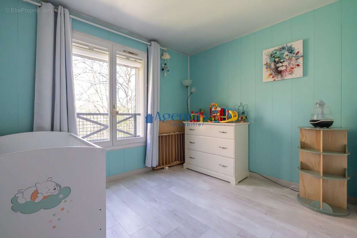 Appartement à TORCY