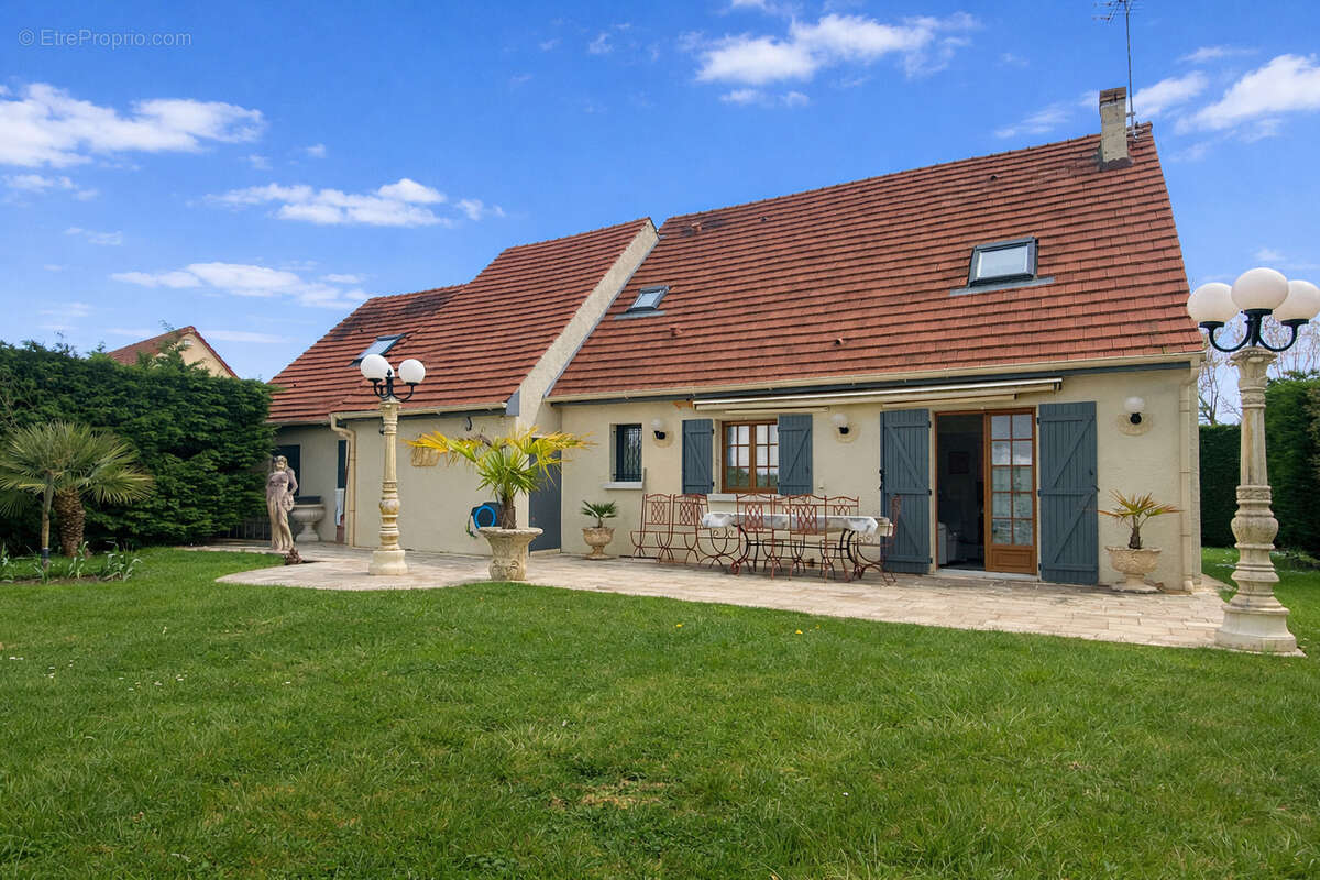 Maison à RAMBOUILLET