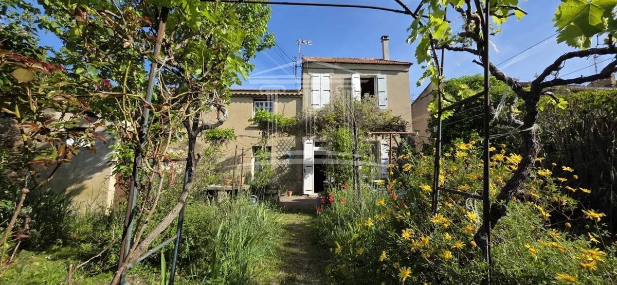 Maison à SORGUES